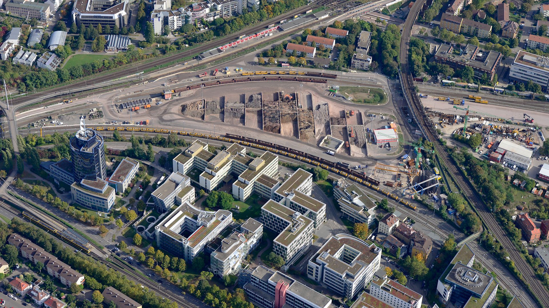 Die Boxen der zentralen Baulogistik sowie der Zwischenangriff Nord des Tunnels Bad Cannstatt